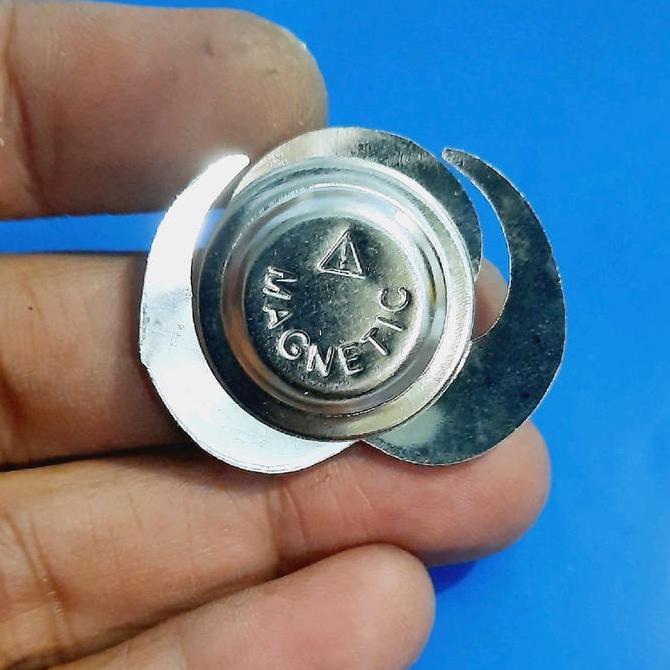 PIN KORPRI SILVER MODEL PREMIUM MAGNET - LENCANA KORPRI SILVER