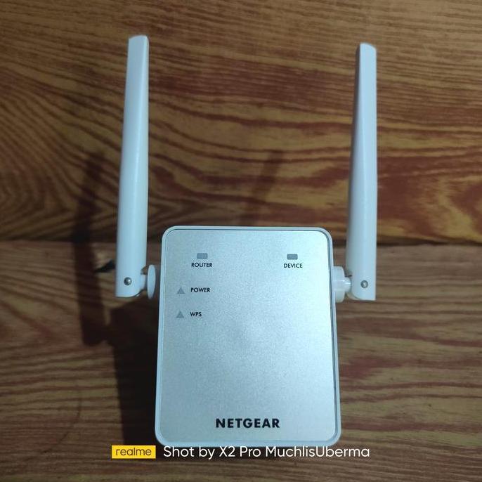New NETGEAR EX6120 AC1200 Wifi Range Extender
