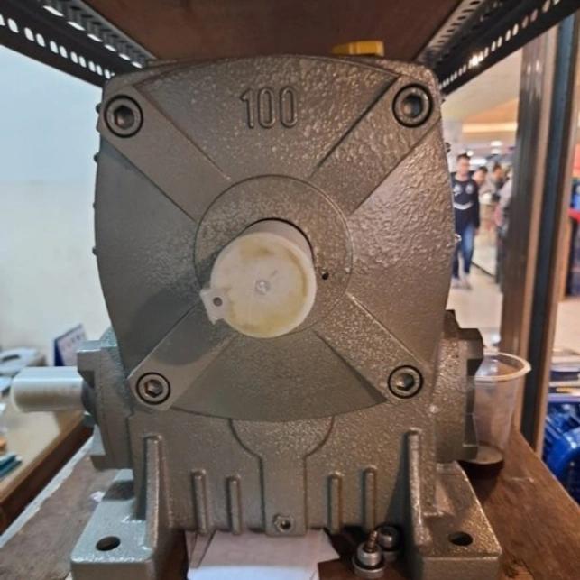 Gearbox WPA100 Gear Box WPA 100 Ratio 1 - 60 Speed Reducer Mesin