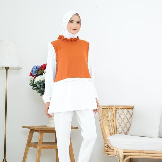 NAIMA POLOS BLOUSE by Denosa Fashion