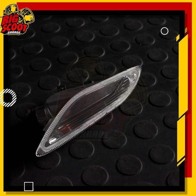 DJEESE Lampu sein belakang kanan Vespa Sprint / Primavera 3V IGet