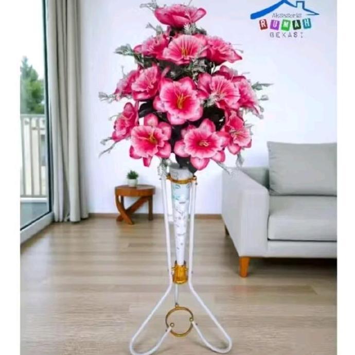 BUNGA  Plastik ARTIFICIAL GLORIA KEMBANG SEPATU 18 KUNTUM DENGAN POT STANDING BESI SS