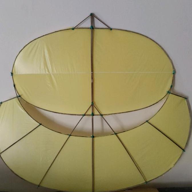 layangan gapangan mini 60cm kuning