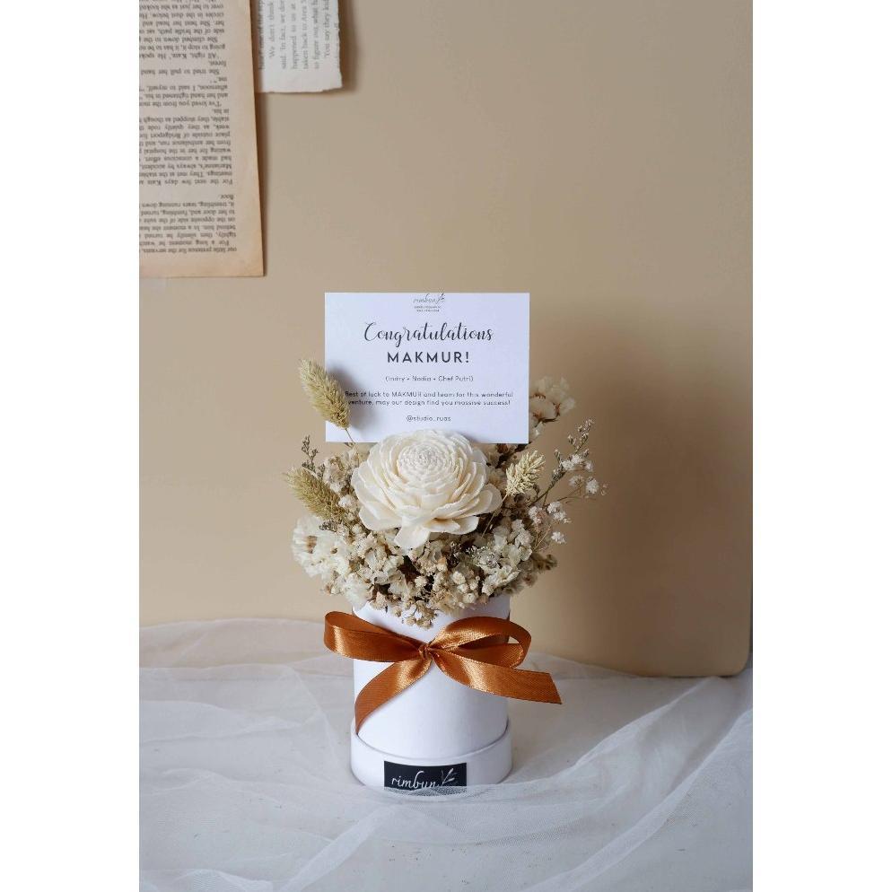 Bloom box XS - Kado Hari Valentine Day - Artificial / Dried flowers -  Hadiah Kado Wisuda Graduation