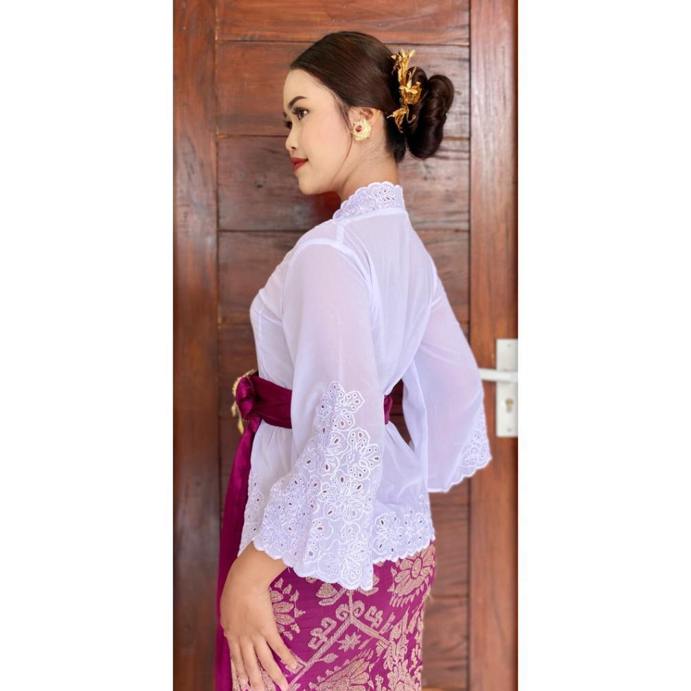 ELVIQUECONCEPT KEBAYA BORDIR KARTINI PUTIH LENGAN LONCENG SALE