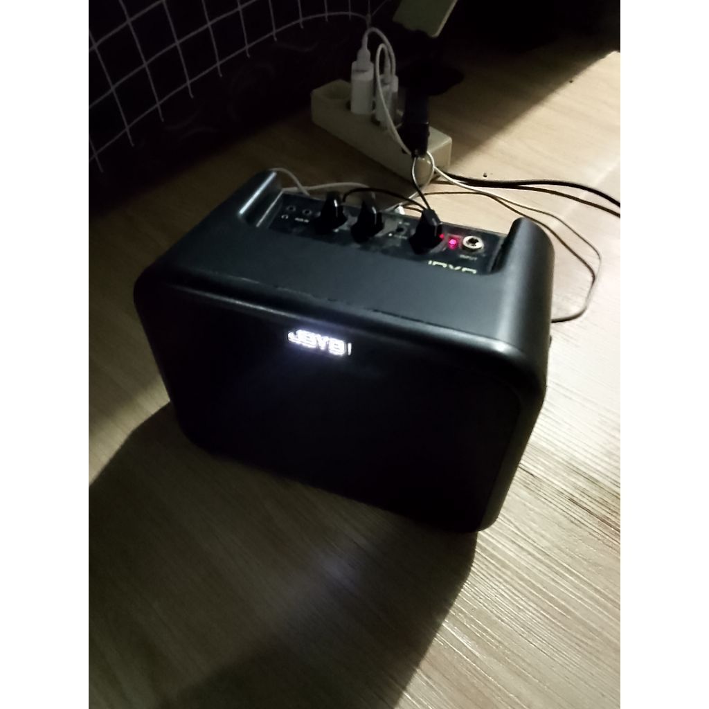 amplifier,gitar, listrik