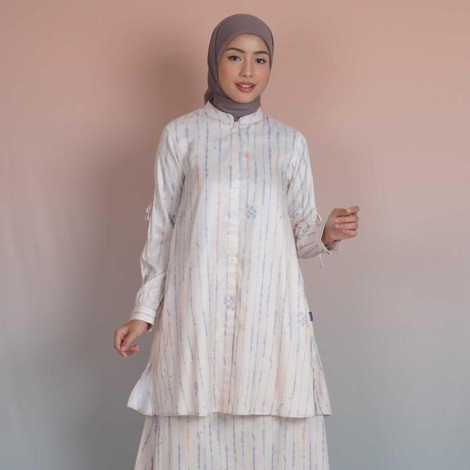 Elzatta  Long Tunik Saffron Splatter Tunik Kemeja Motif Muslim Wudhu dan Busui Friendly