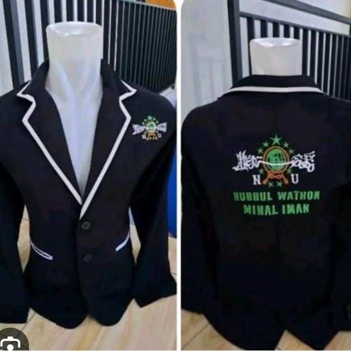 almamater Lis putih NU hitam