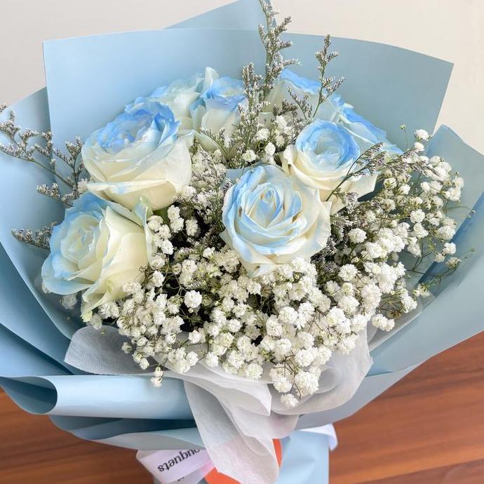 Asitha Buket Bunga Wisuda dan Ulang Tahun Bunga Three Bouquets - Mawar Biru-putih & Baby's Breath Ka