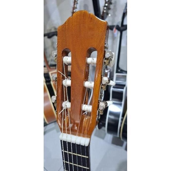 GITARLELE CIPRUS + TAS / MERANTI + TAS