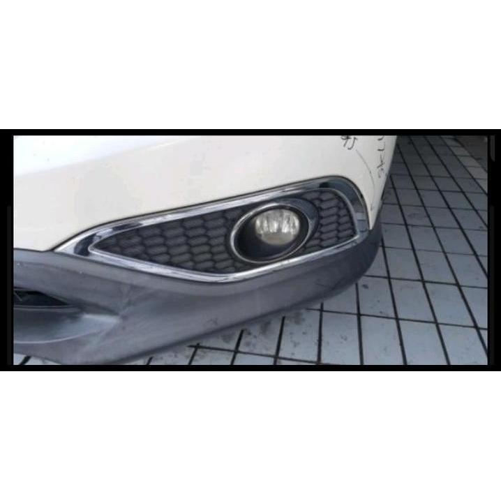 TERBARU COVER TUTUP GARNISH LIST CHROME FOG LAMP ATAU LAMPU KABUT BAWAH BUMPER DEPAN HONDA CRV RM GE