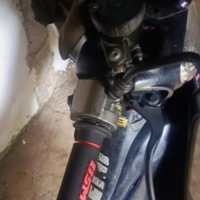 Handgrip BSM HG55 Original / Sarung Gas Motor Universal Buat Semua Motor