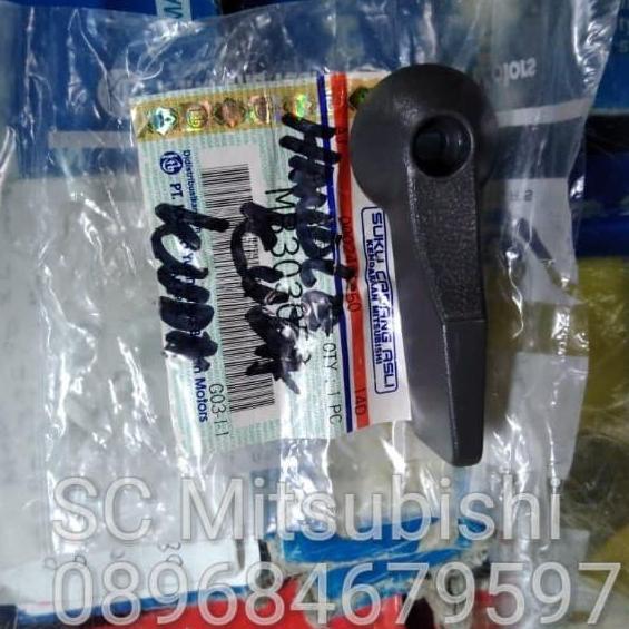 Handel handle dalam Pintu belakang bagasi Kuda asli