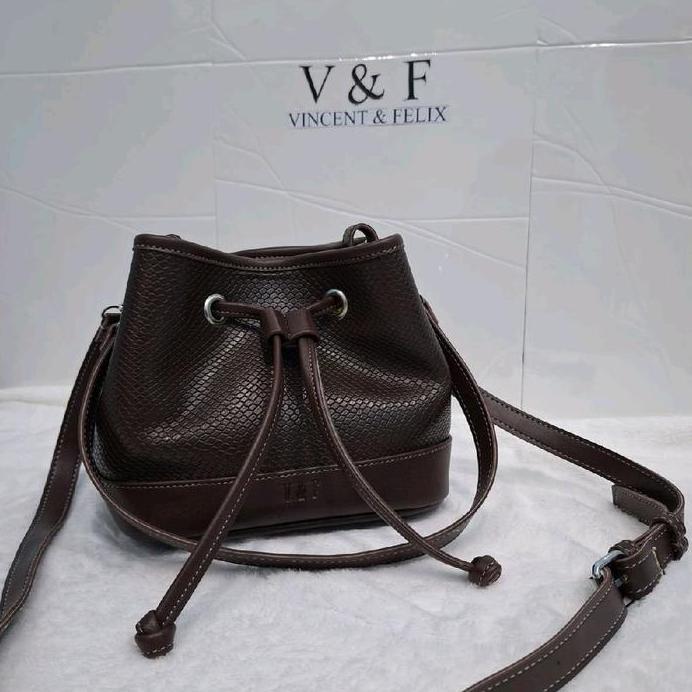 New SERUT NANIA TAS WANITA BY V&F BAGS COLLECTION..