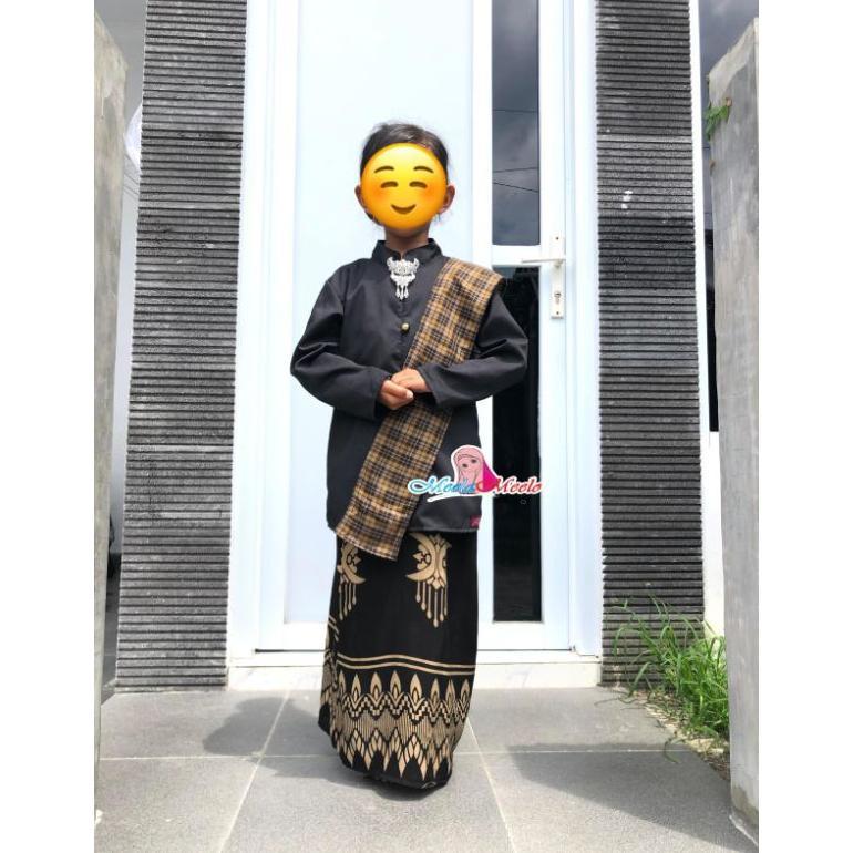 Diskon Baju Pahlawan Cut Nyak Dhien Aceh Kostum Baju Adat Perempuan Cut Nyak Meutia / Set Kebaya Kar