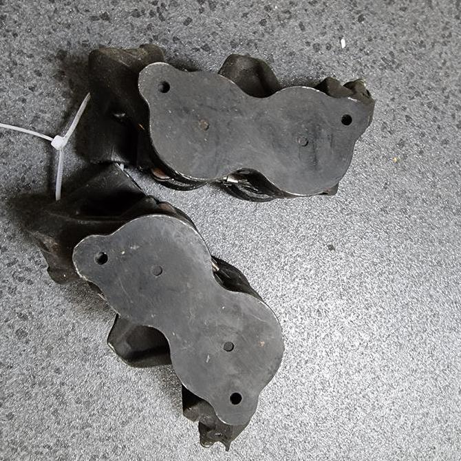 Kaliper Tokico 4 piston 4 piston sepasang kiri kanan new model radial