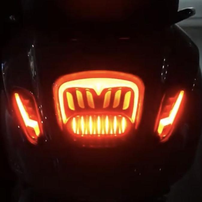 Stoplamp Level10 Vespa Sprint Primavera