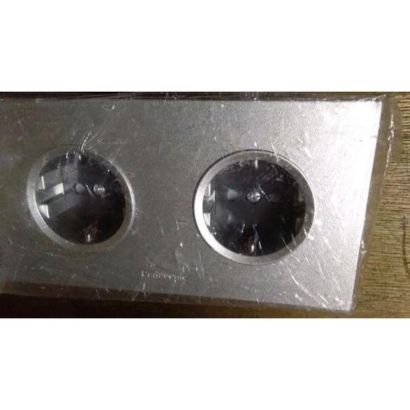 Supermax- Stop Kontak Plus Stop Kontak Silver Panasonic