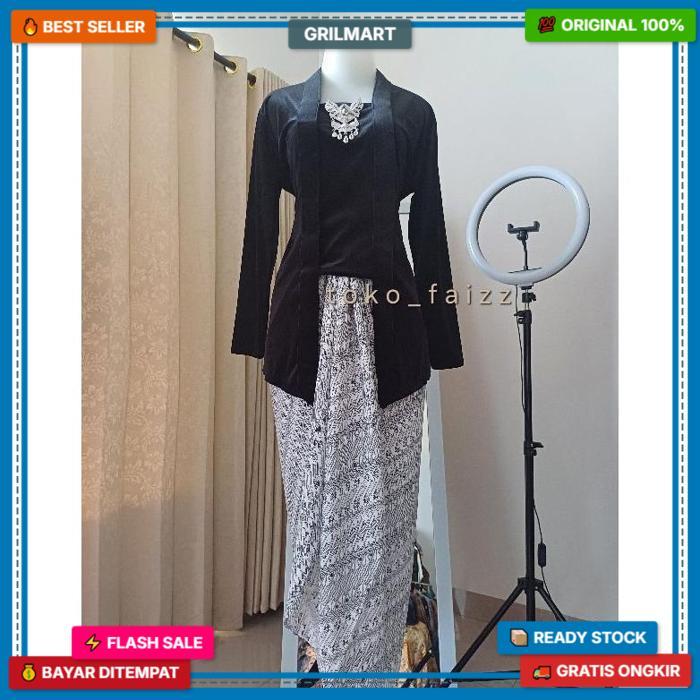 Kebaya Kutubaru Bludru Premium / Kebaya Hitam Polos / Kebaya Hitam Modern / Kebaya Hitam Simple / Ke