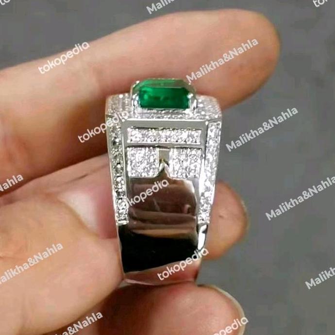 Emerald Gemstones