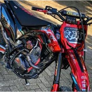 Decal sticker CRF 150l - decal sticker crf 150l motif hitam list merah