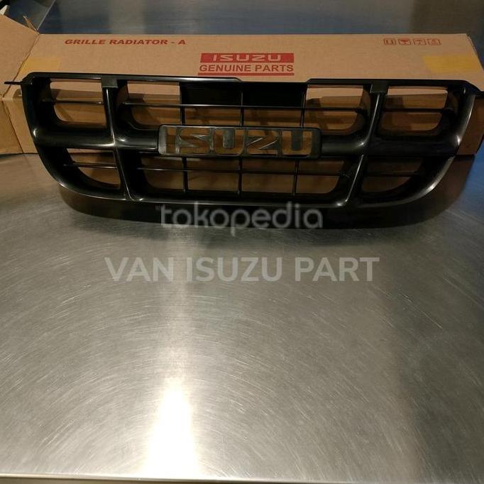 GRILL GRIL GRILLE RADIATOR DEPAN ISUZU PANTHER KAPSUL ORIGINAL ISUZU DISKON