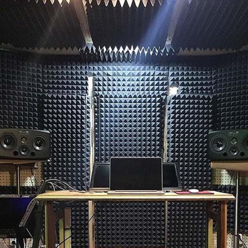 VELMORASUPPLY BUSA PEREDAM SUARA RUANGAN PYRAMID - PEREDAM SUARA RUANGAN MUSIK STUDIO TERMURAH