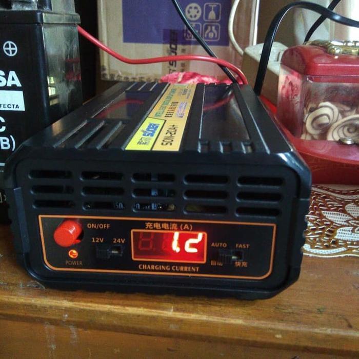 Cas Aki Charger Accu Charge Accu 12V 24V Souer 20A 20 A Otomatis Original Dan Terpercaya