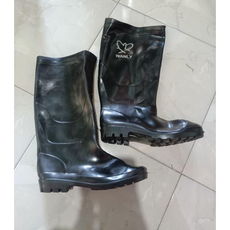 Sepatu Boot Karet Proyek Anti Selip Tahan Air