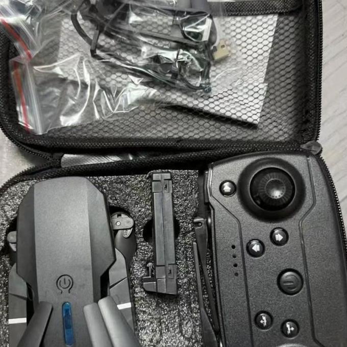 Drone E88 Mini E-88 Camera Drone Mainan Anak