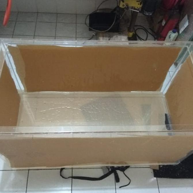 Akrilik Aquarium tebal 8mm ukuran P80cmx L40cmx T40cm