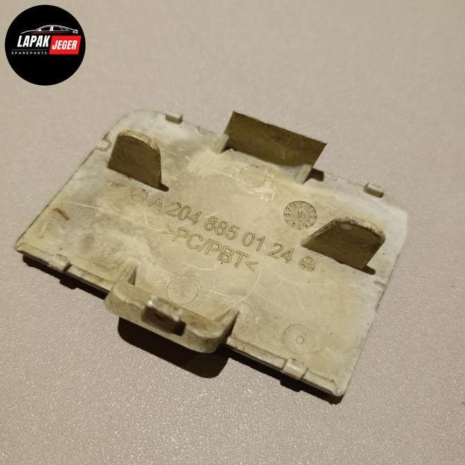 cover towing bemper depan mercy w204 a2048850124 ori bekas