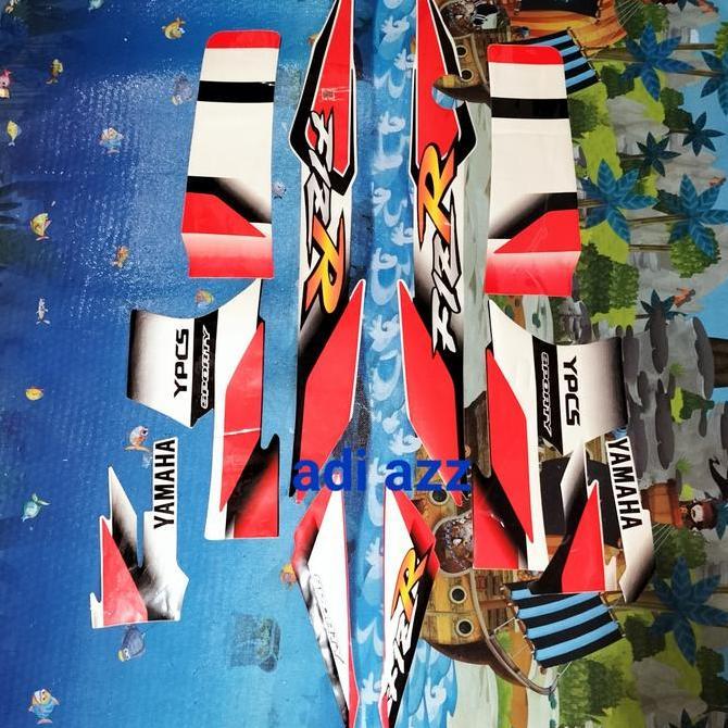 striping stiker lish full body F1ZR fizr sporty merah putih 2001 2002