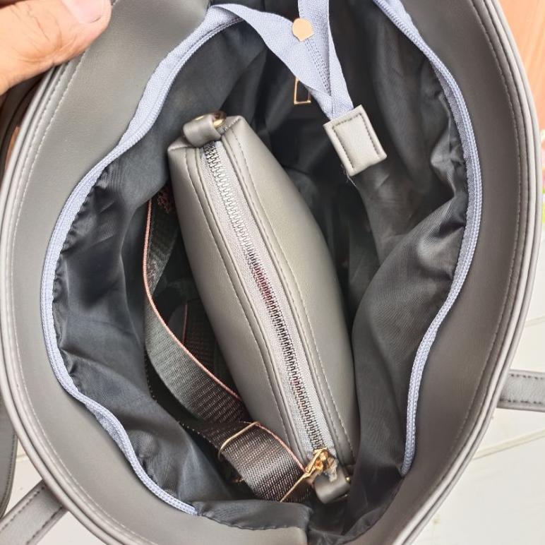 TERBARU Tas Wanita Tote Bag Sintetis Dengan Dompet Kecil