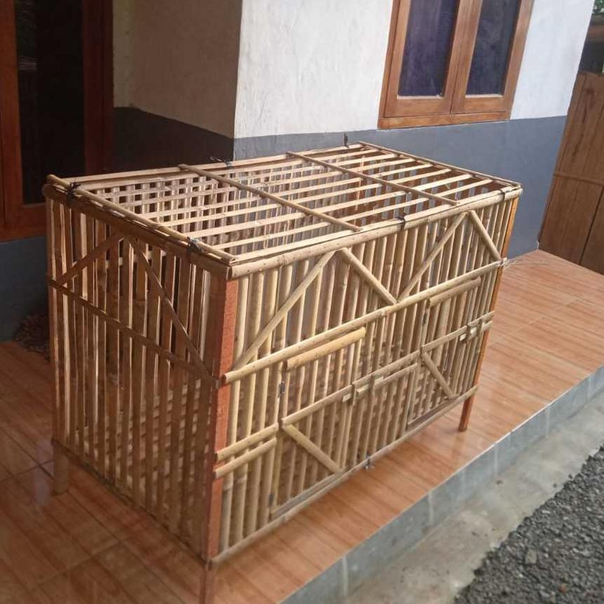 Kandang Ayam Bangkok Bambu Kotak Rakitan