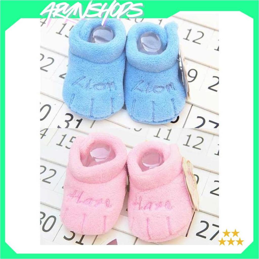 Prewalker Fluffy Lion Hare Claw Sepatu Bayi BMS Teratas
