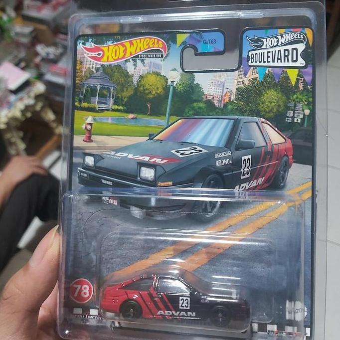 Hot Wheels Toyota Ae86 Sprinter Trueno Advan Boulevard