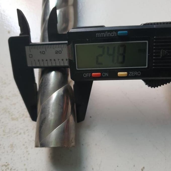Pipa Stainless Ulir 1 Inch 0,8mm 201