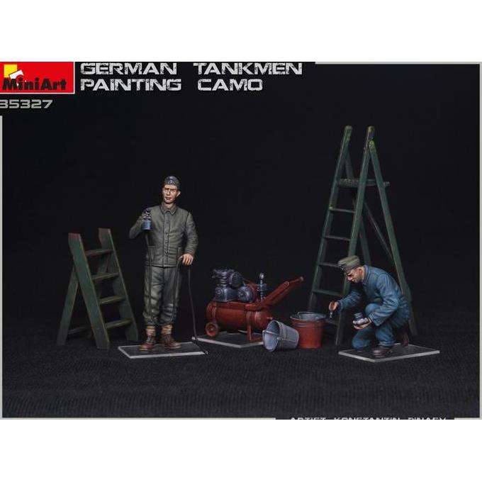 35327 MiniArt 1/35 : German Tankmen - Painting Camo