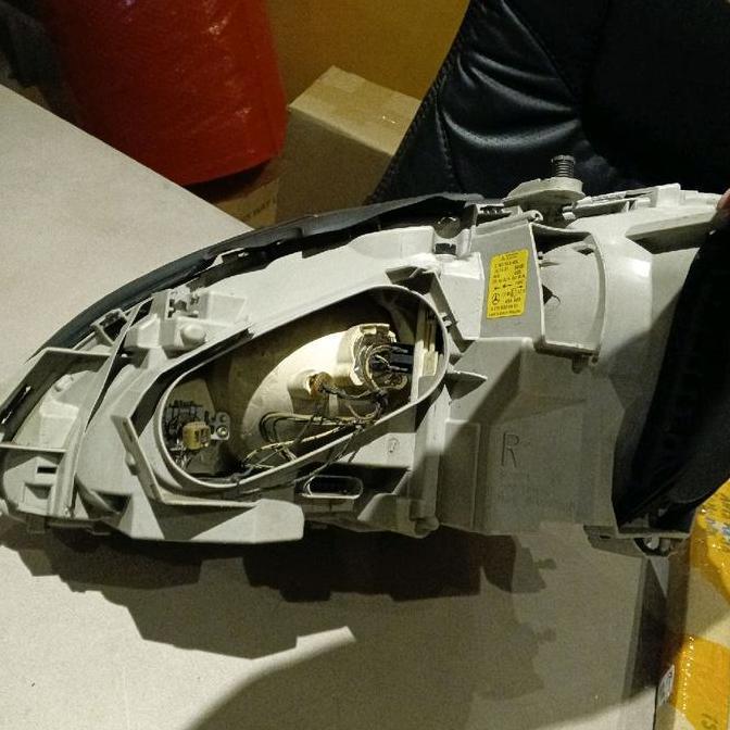 Headlamp Kanan Mercedes Benz S class W220 murah