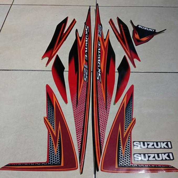 stiker striping suzuki skywave 125 2008 hitam merah lis body standar berkualitas original