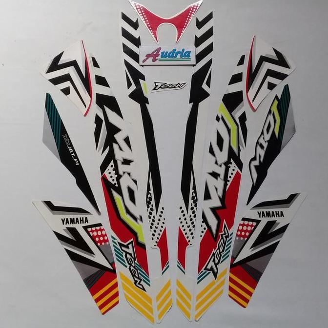 Striping Stiker Motor Yamaha Mio J Teen 2013 Putih-Merah