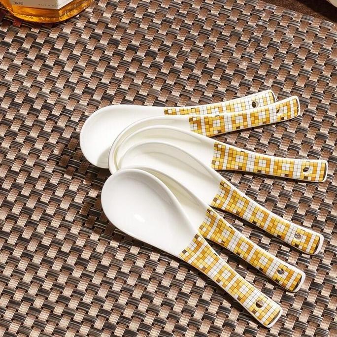 Alat Makan Set Piring Mangkok Brand H / Dining Plate Set 1337 BS