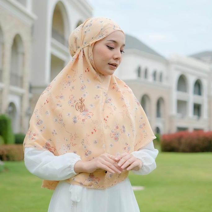 Veil- Koyu Hijab Bergo Instan Viney 2Layer Valena