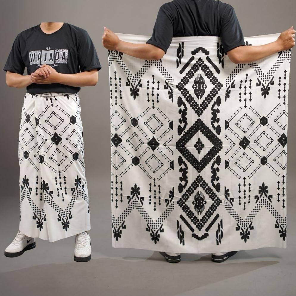 Discount Sarung Batik Motif palekat || Sarung Santri Bahan Halus Warna Hitam Putih || Sarung Pria De