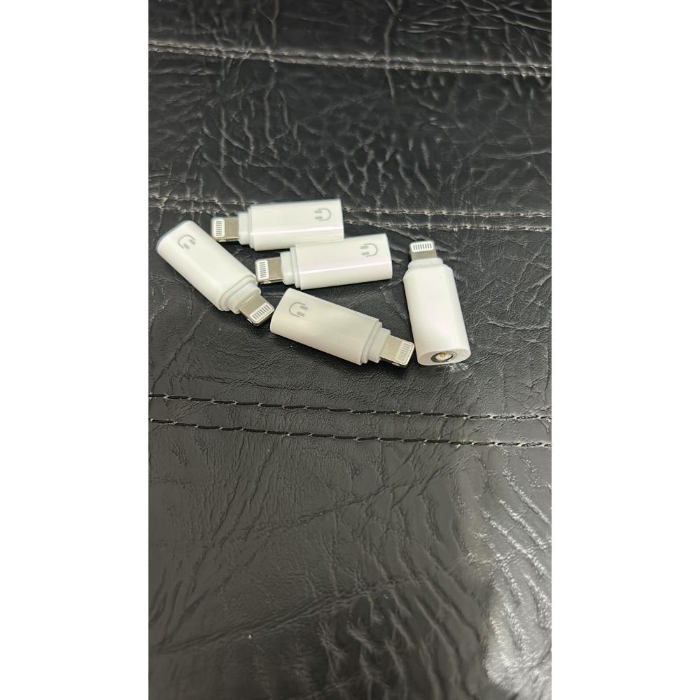KONVERTER ADAPTER HEADSET EARPHONE LIGHTNING TO JACK AUX 3.5MM , SAMBUNGAN HEADSET KE IPHONE