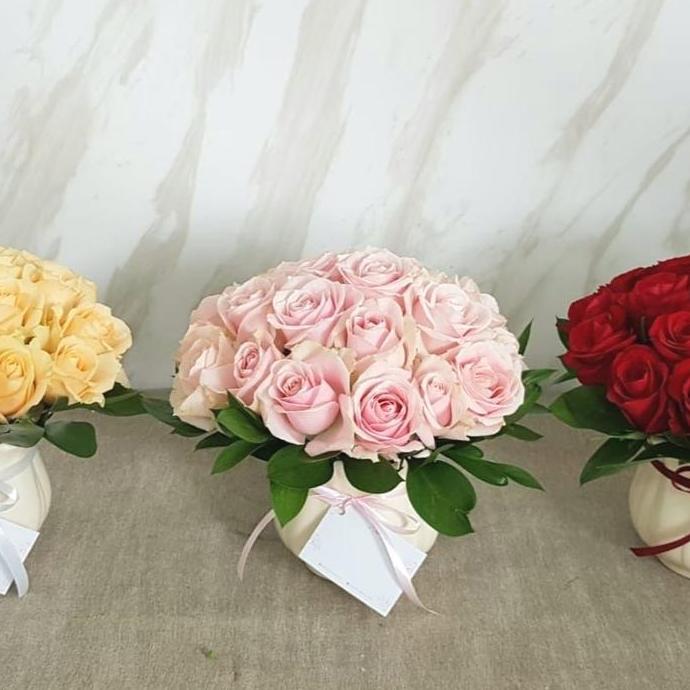Mini Rose Pots/ Vas Bunga Mawar Segar Kecil Kado Ultah Anniversary Dis JS