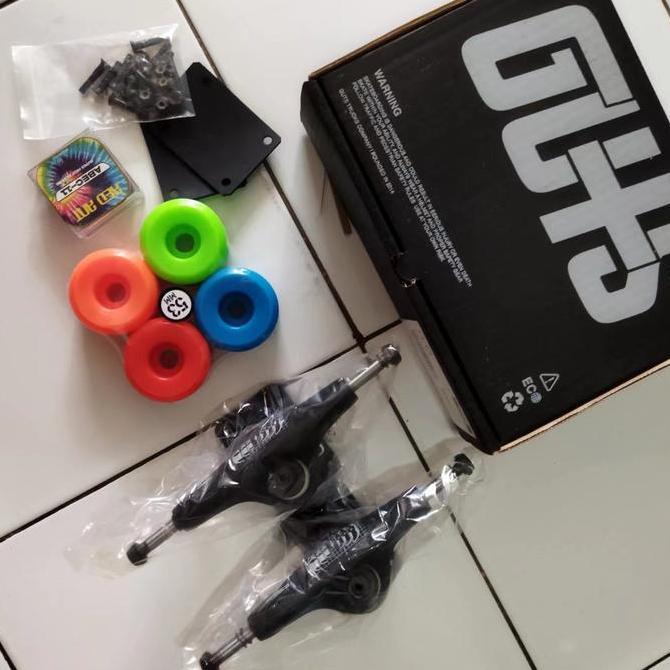 Rotaribig- Skateboard Truck Guts + Red Ant Bearings + Blank Wheels
