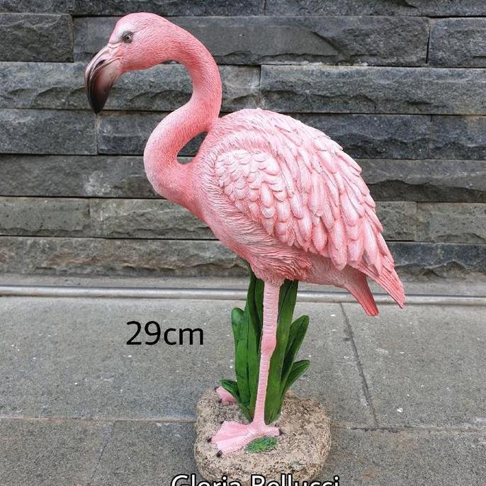 patung burung flamingo pajangan rumah dekorasi taman kolam kebun