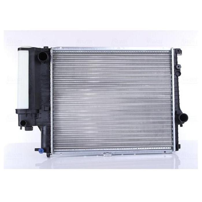 Radiator BMW E39 520i 523i 528i